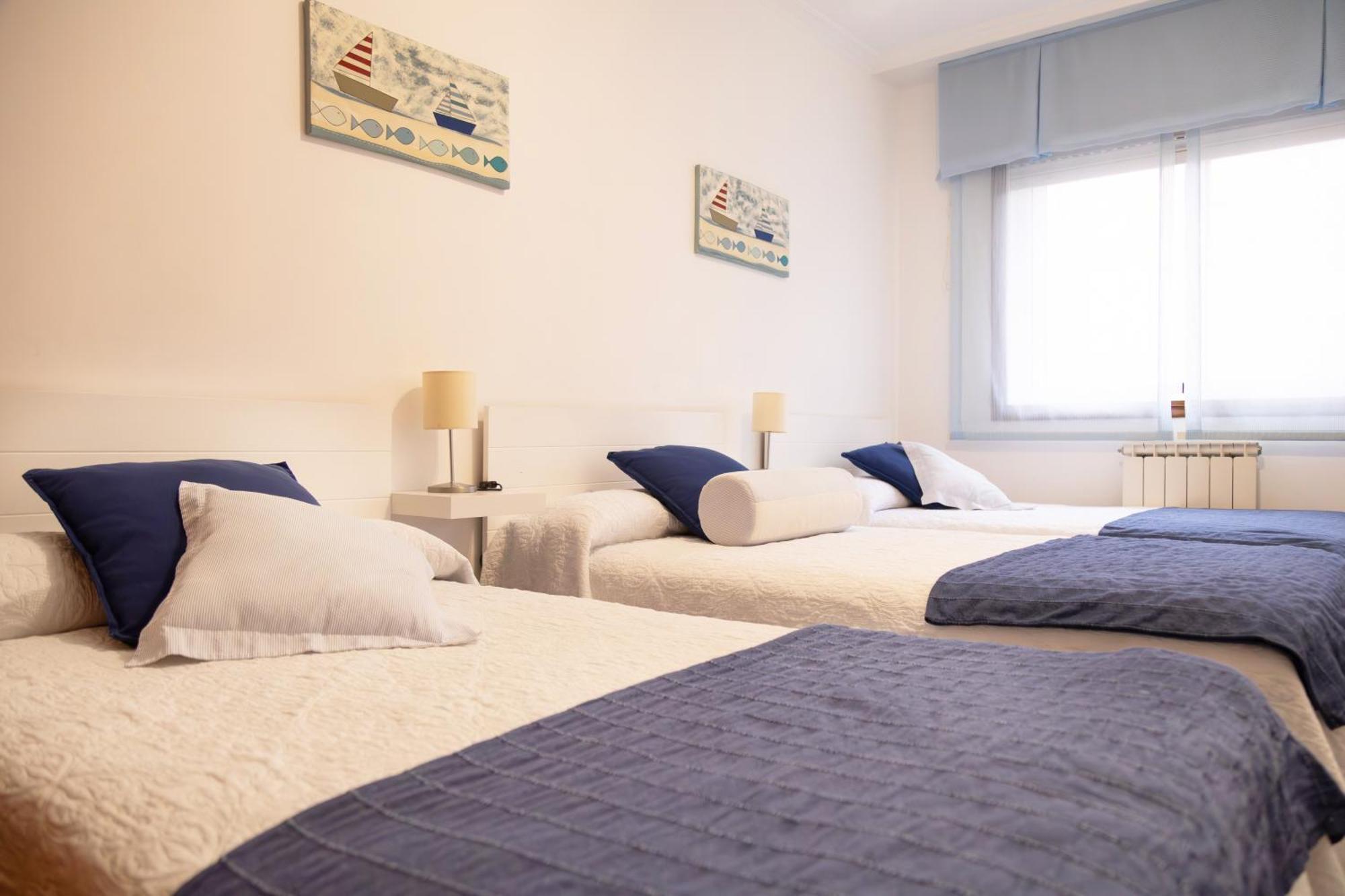 Apartamento Completo, Amplio, Muy Iluminado Y Con Plaza De Garaje Incluida. O Grove Luaran gambar